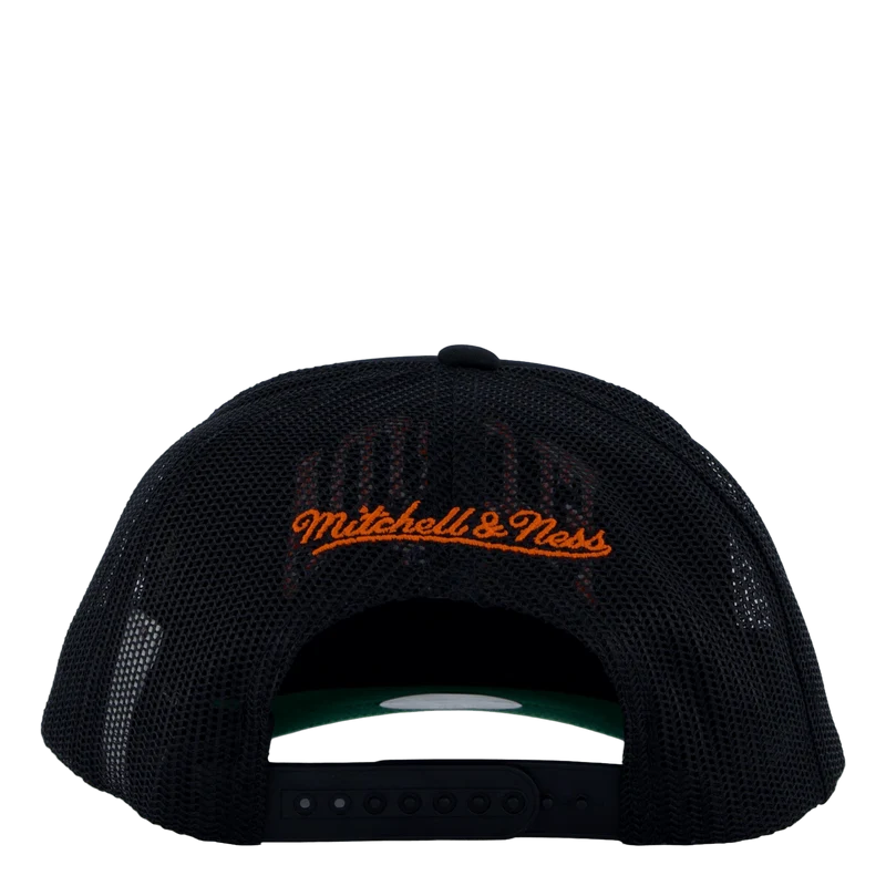 Gators Gold Leaf Trucker