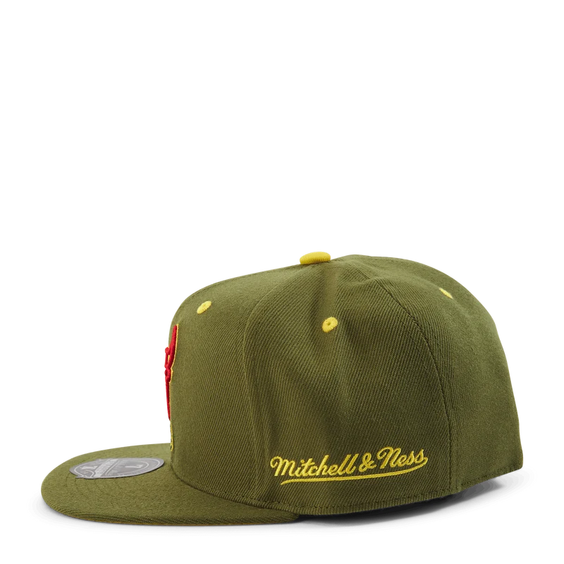 Dusty Fitted HWC