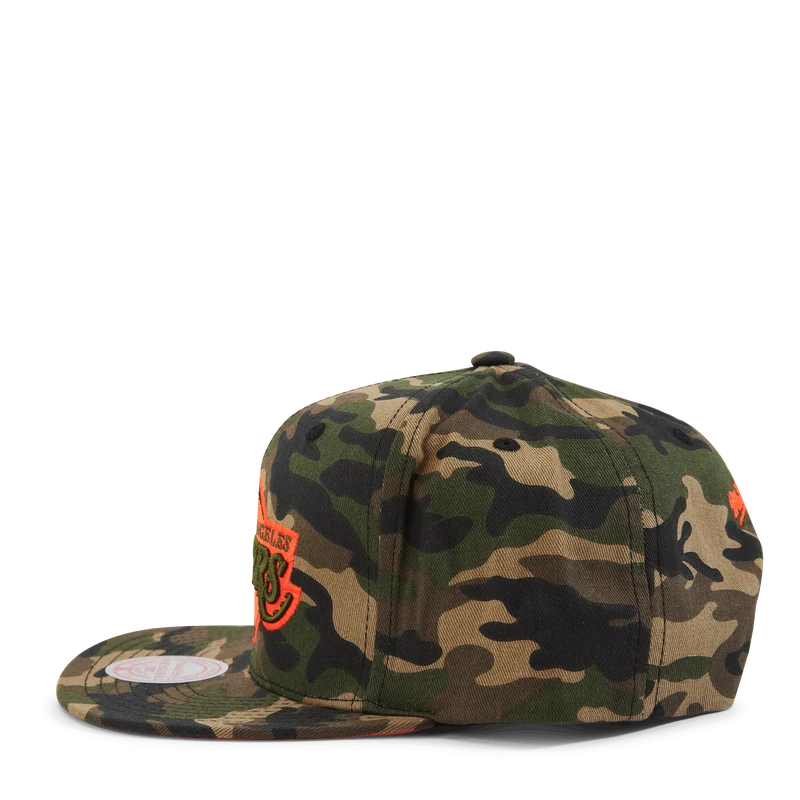 Lakers Neon Camo Pop Snapback