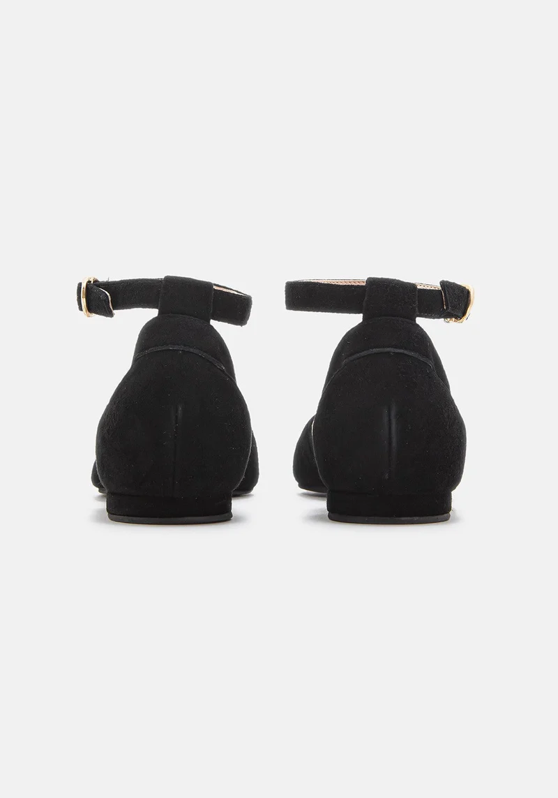 Beny 1 black
