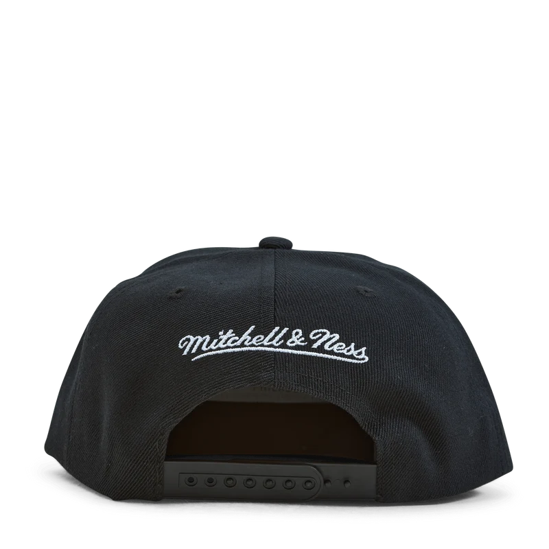 Cavaliers Champs Snapback 16 HWC