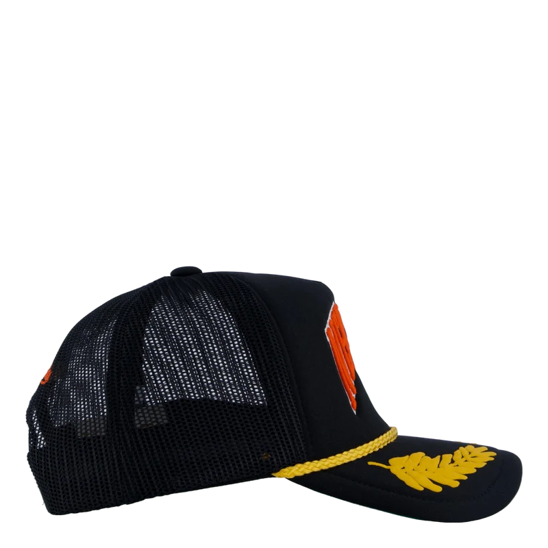 Knicks Gold Leaf Trucker HWC