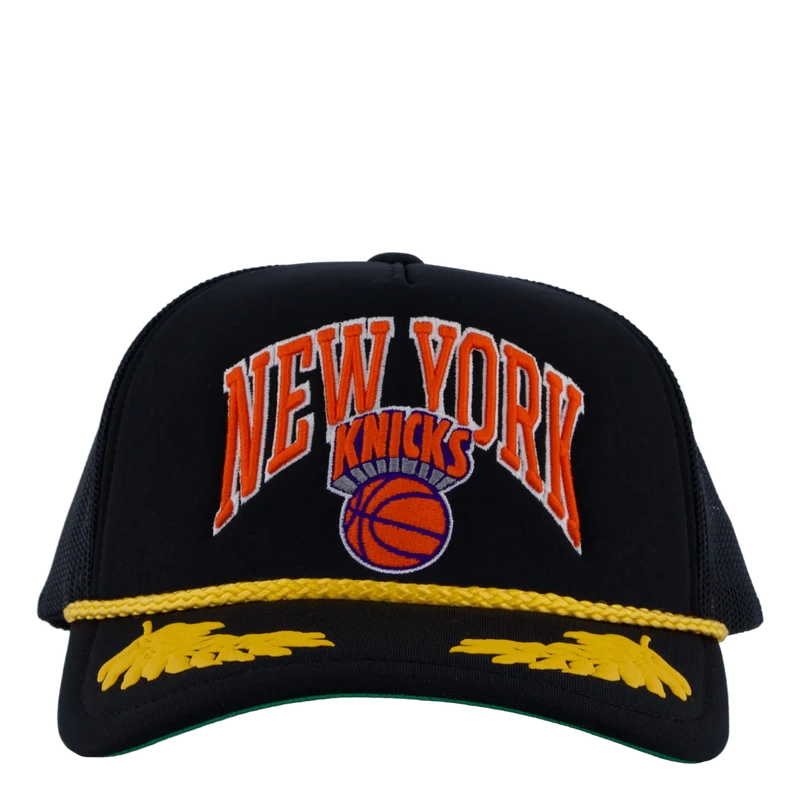 Knicks Gold Leaf Trucker HWC