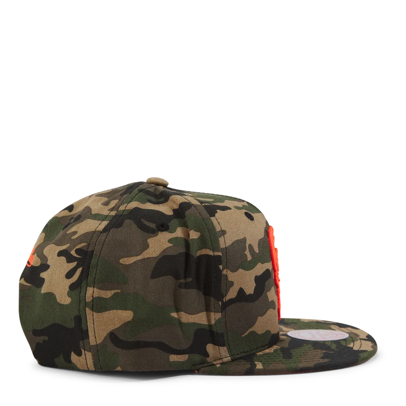 Bucks Neon Camo Pop Snapback