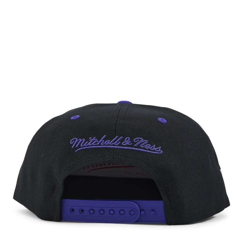 Bucks Script Pop Snapback