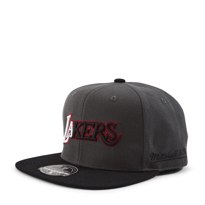 Born And B Fitted HWC