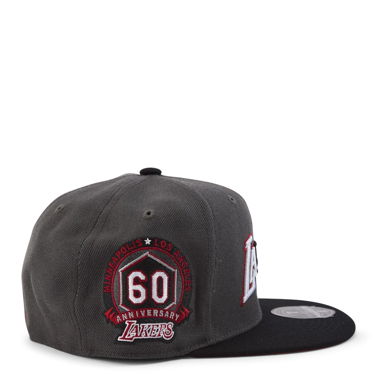 Born And B Fitted HWC