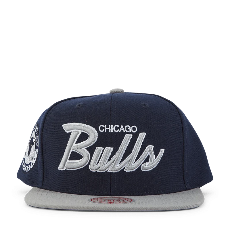 Bulls Navy Spirit Script Snapback