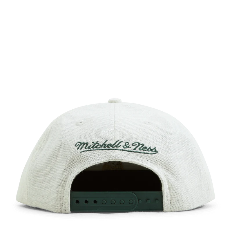 Cut Away Snapback Off