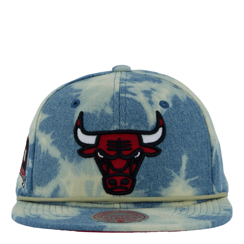Bulls Acid Wash Snapback