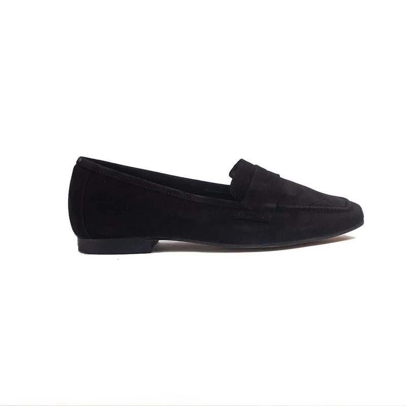 Spanish Women Black Chamois Shoes #1350