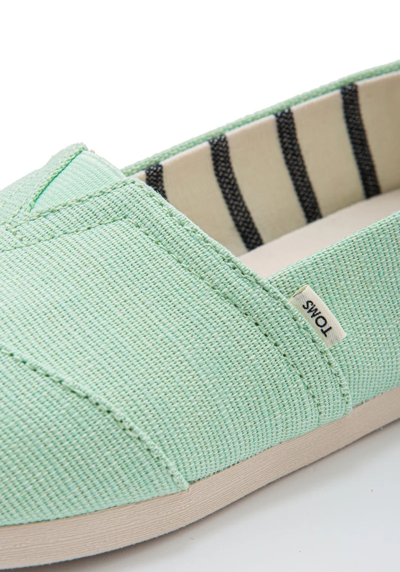 10016519 WM Heritage Canvas pastel green