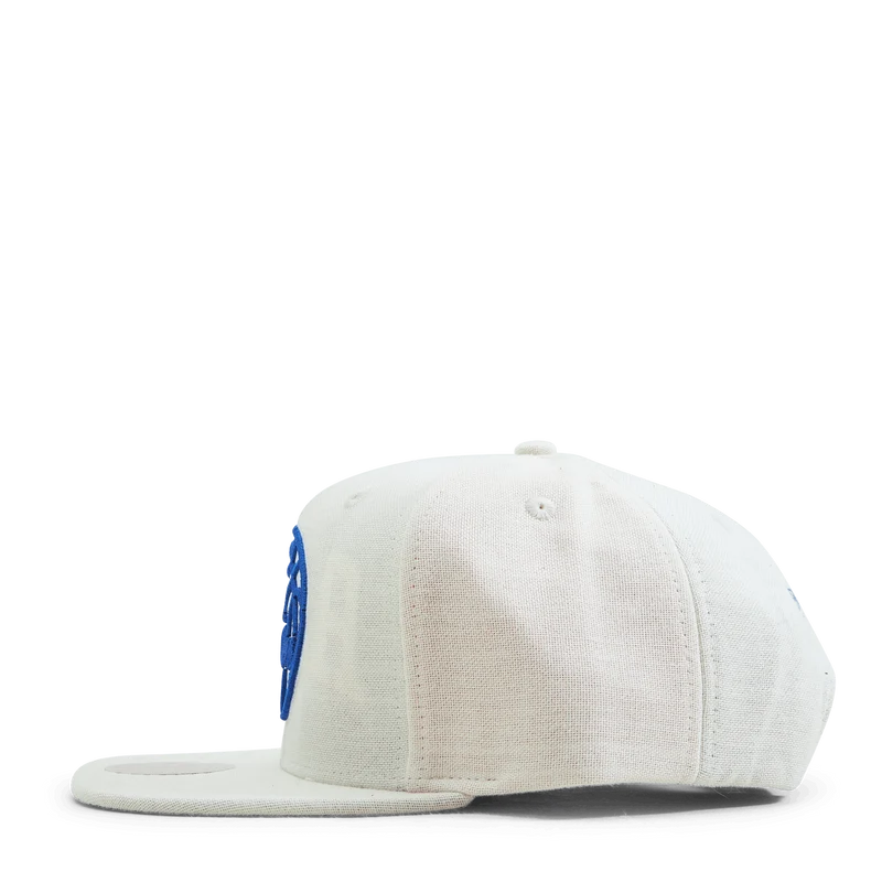 Cut Away Snapback Off