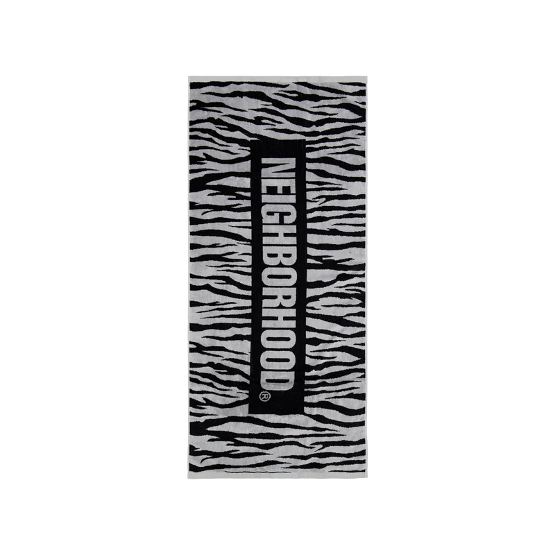 Tigerpattern Bath Towel Gray