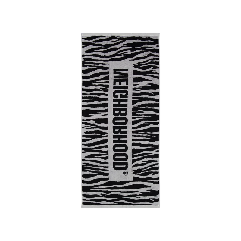 Tigerpattern Bath Towel Gray