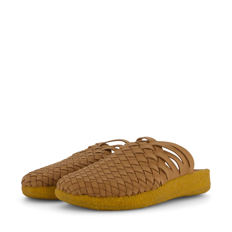 Colony Walnut/tan