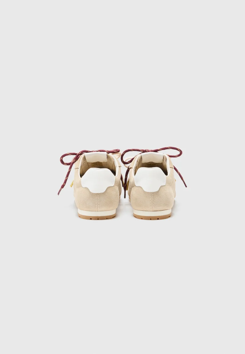Billy Lou beige suede