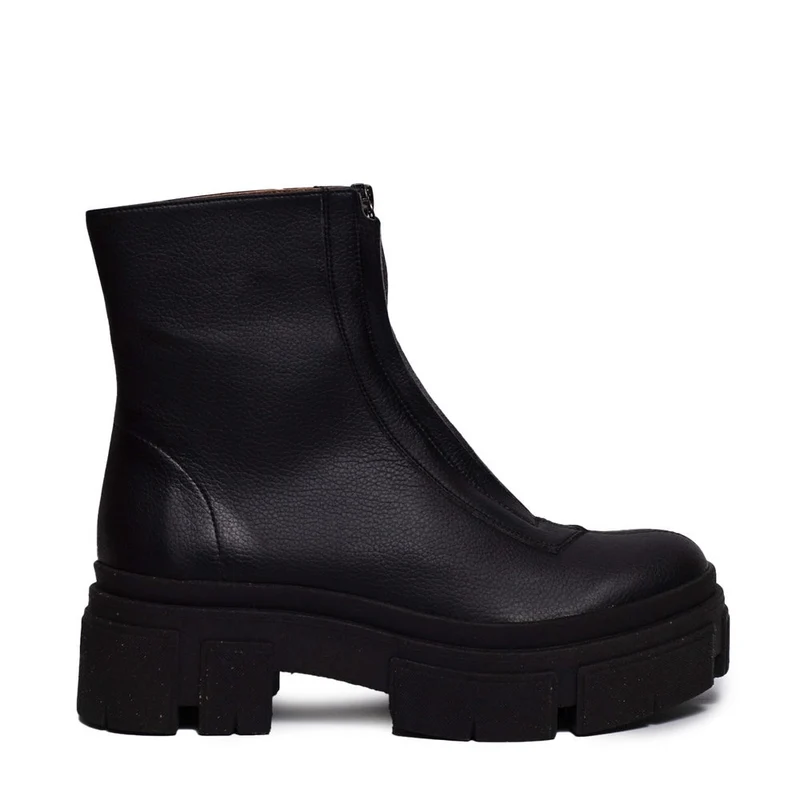 Spanish Women Black Leather Half Boot #0335