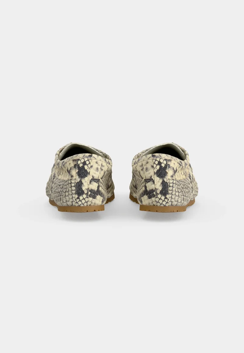 CPH717 Leather snake cream