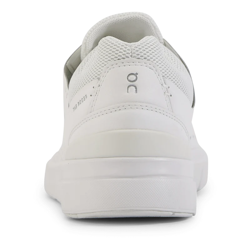 The Roger Advantage All White