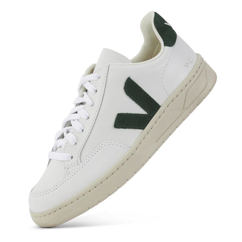 V-12 Leather Extra White Cyprus