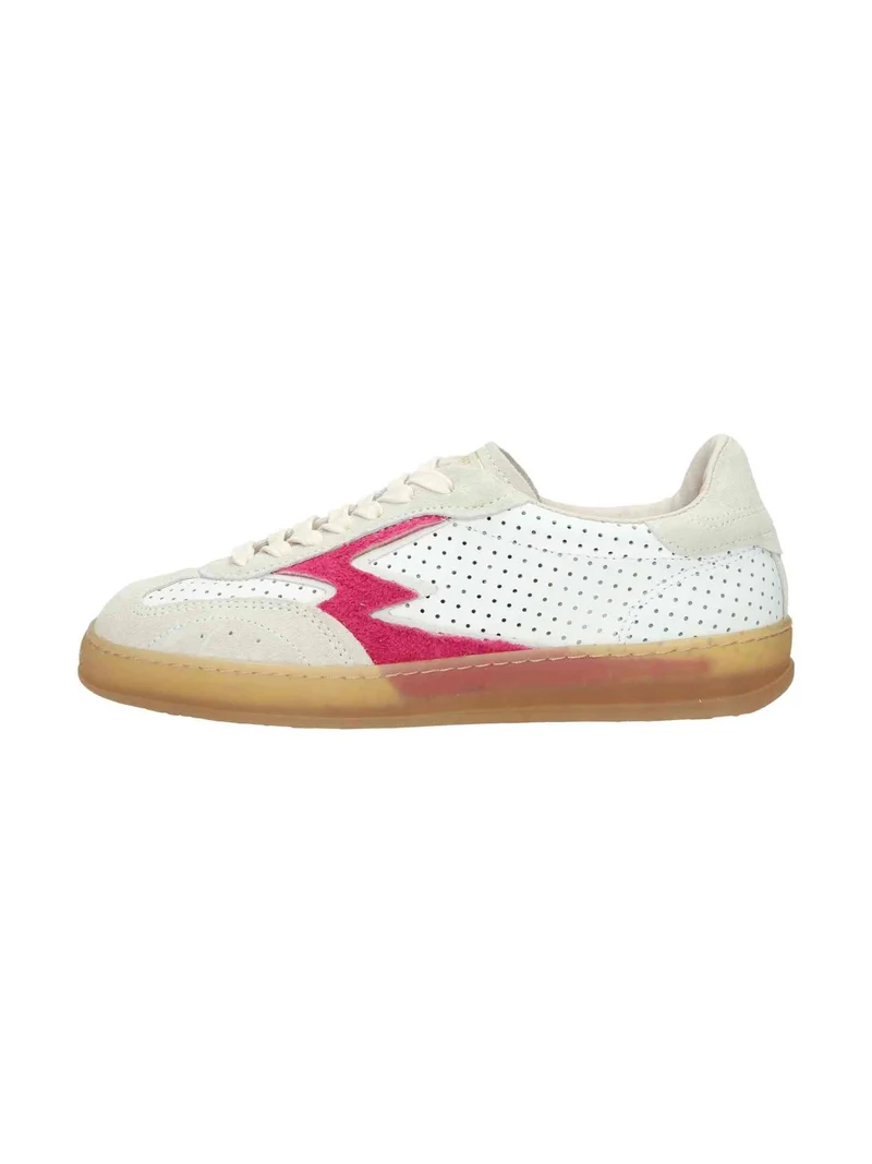 Club Cherry Scrached Suede Logo Perforated white