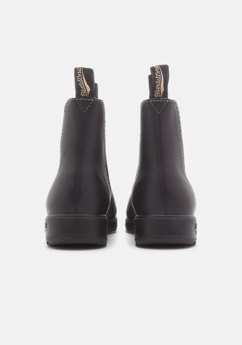 1448 Women Brogued Voltan black Leather