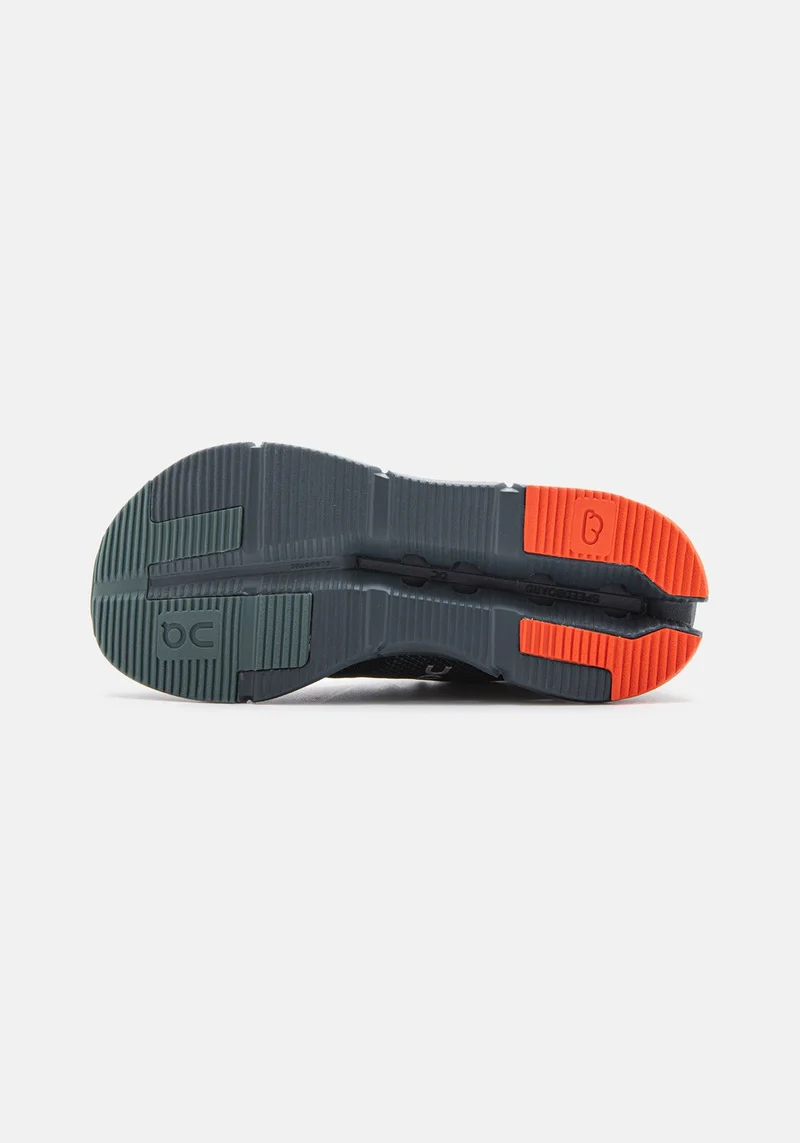 26.99676 W Cloudnova juniper/orange