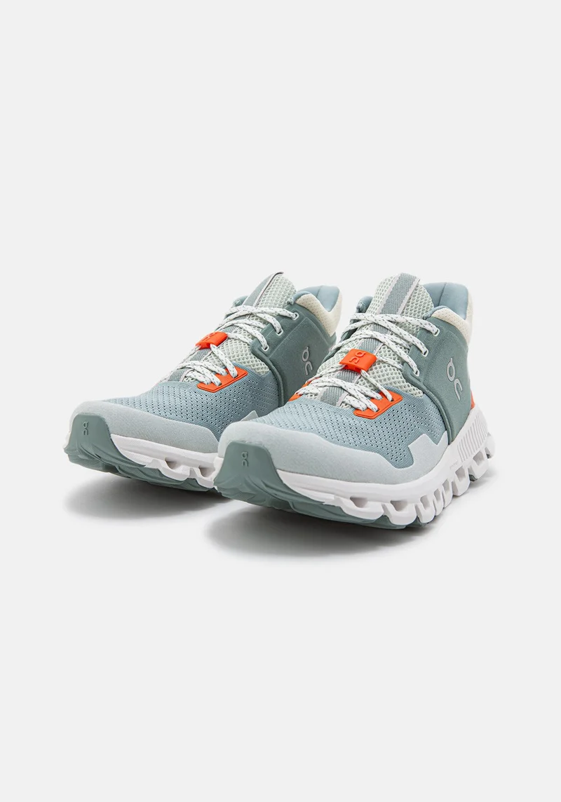 28.99467 M Cloud Hi Edge cobble/sea