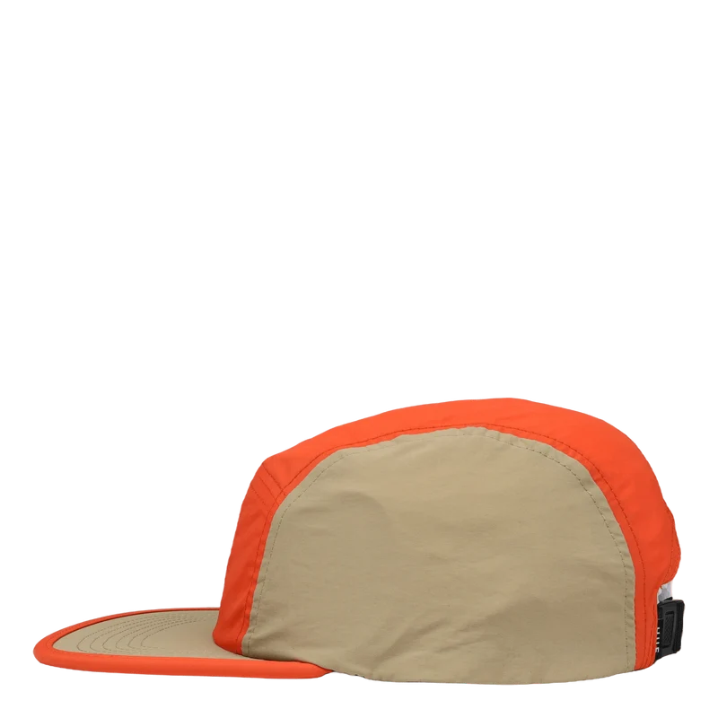 Utility Volley Tan