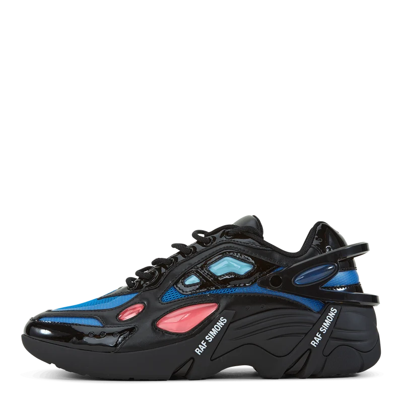 Cylon-21 Black Blue