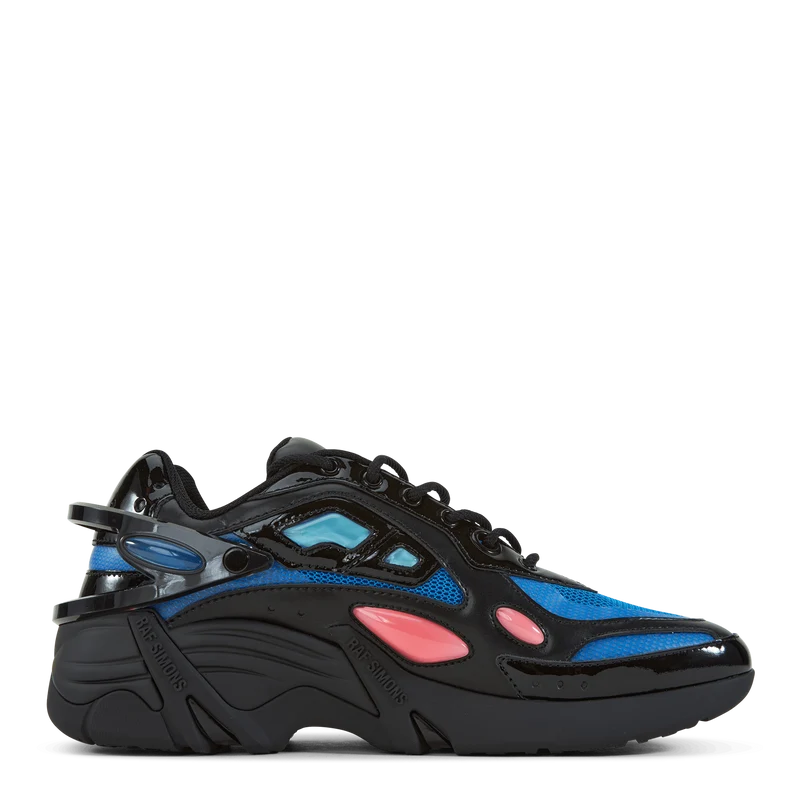 Cylon-21 Black Blue