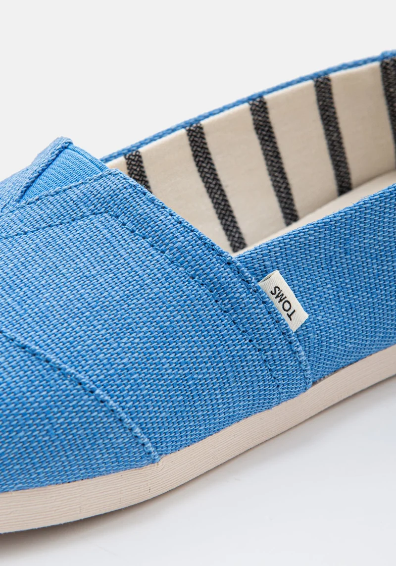 10016521 WM Heritage Canvas azure blue
