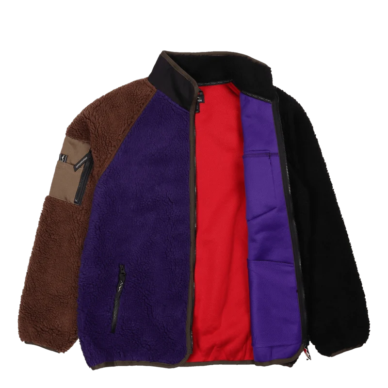 Mt. Gorilla Jkt '22 Panel