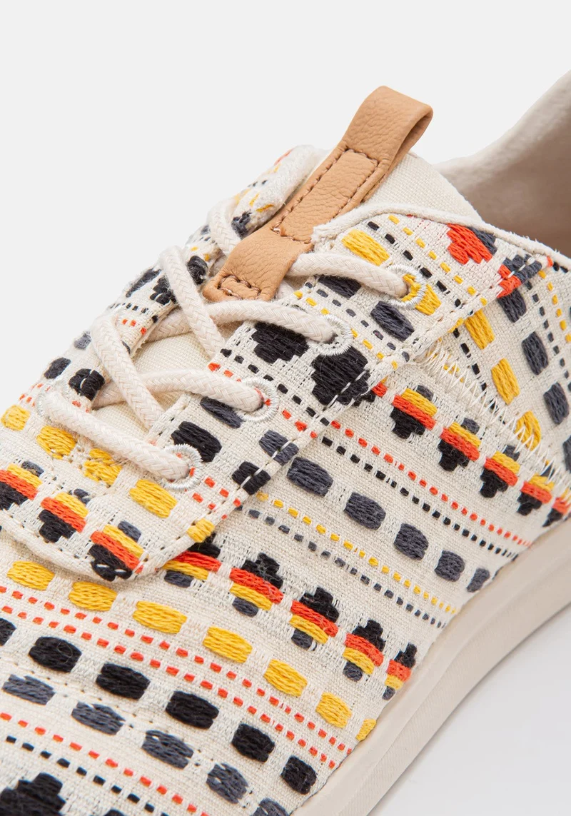 10016420 WM Cabrillo Woven natural multi