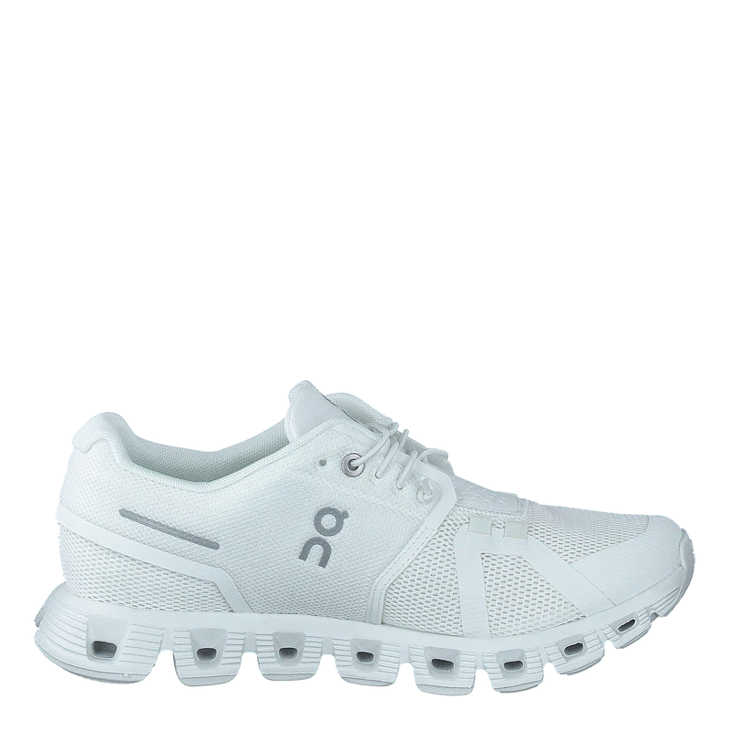 Cloud 5 All White