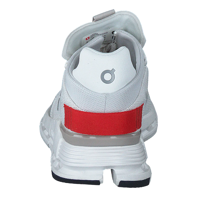 Cloudnova White/red