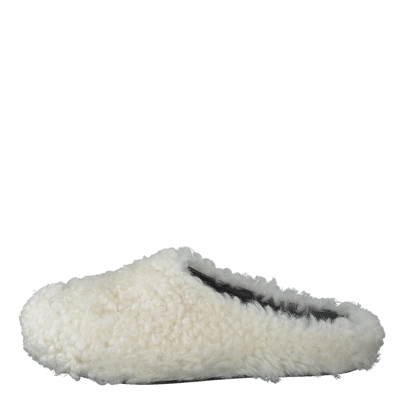 Sabot White