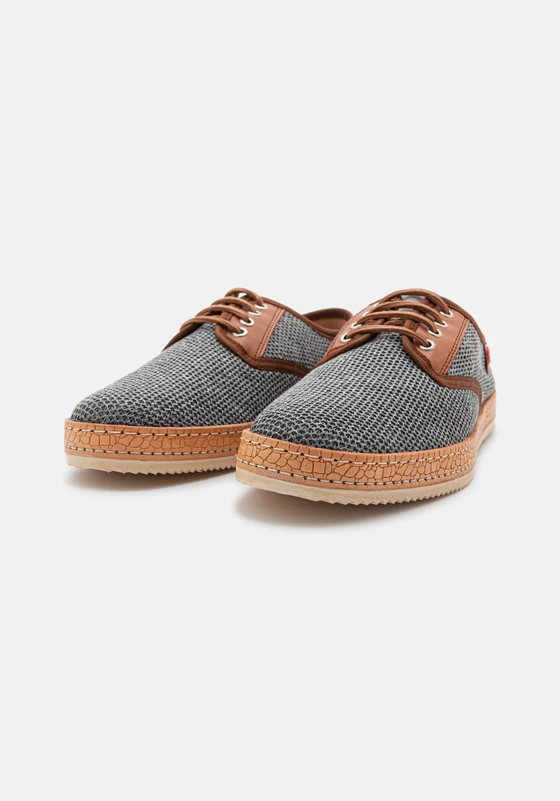 Bluish 2 grey/cognac