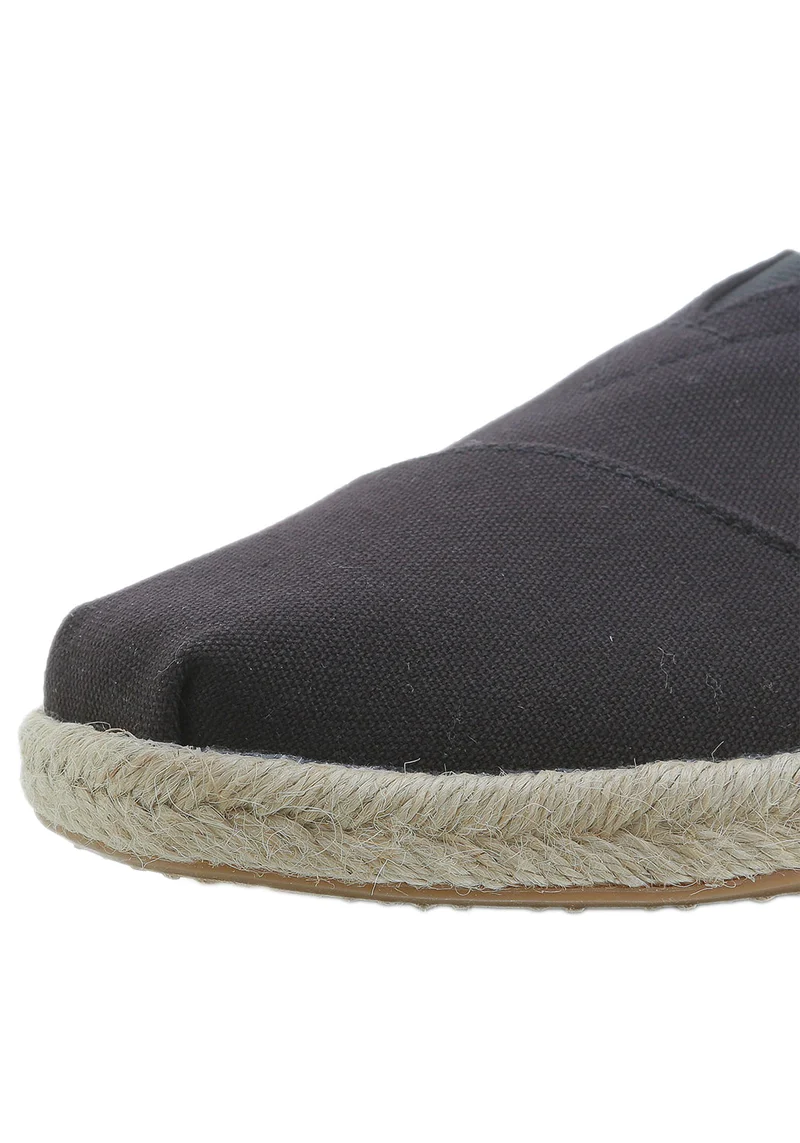 10013539 MN University Classics black