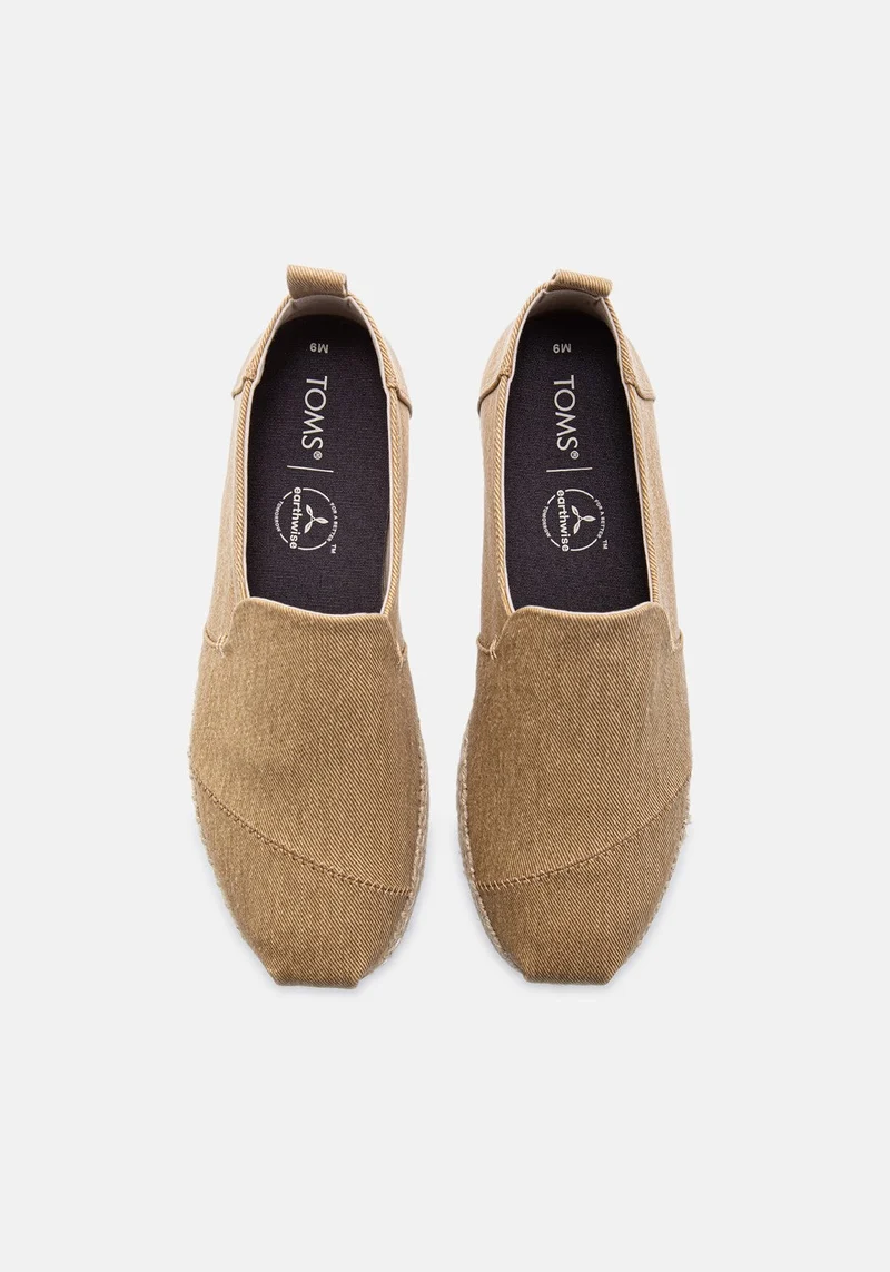 10016282 MN Deconstructed Eco Dye tan