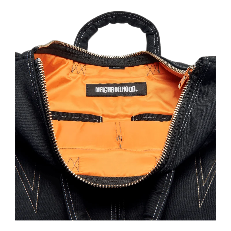 Nhpt . Tote / C-luggage Black