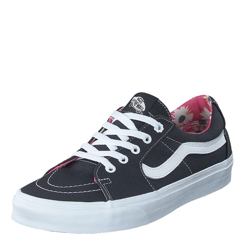 Ua Sk8-low (smelltheflwrs)asphlttrwt