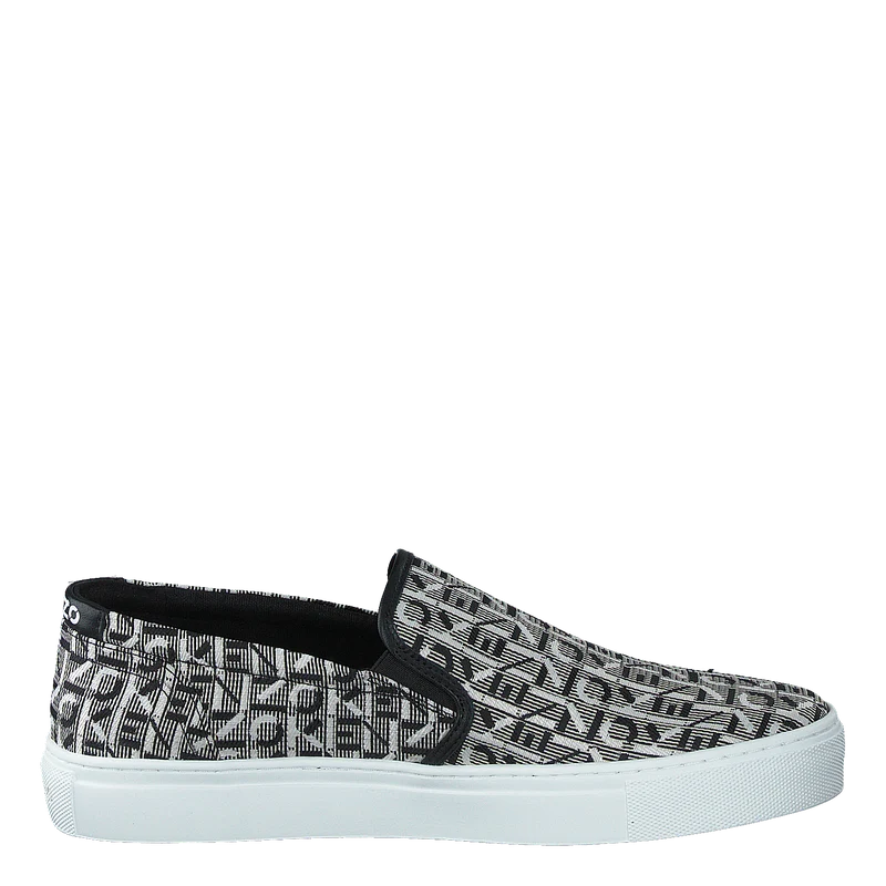 Slip-on Sneaker Black