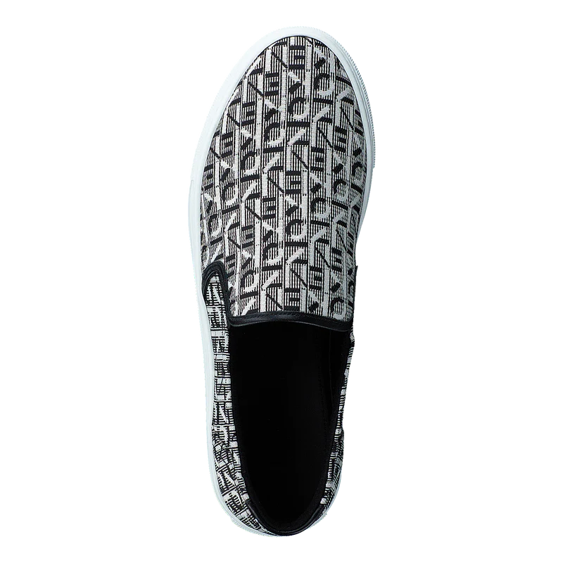 Slip-on Sneaker Black