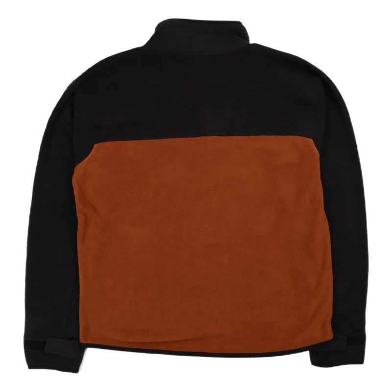 Winter Throwshirt Tundra