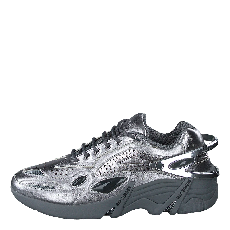 Cylon-21 Silver