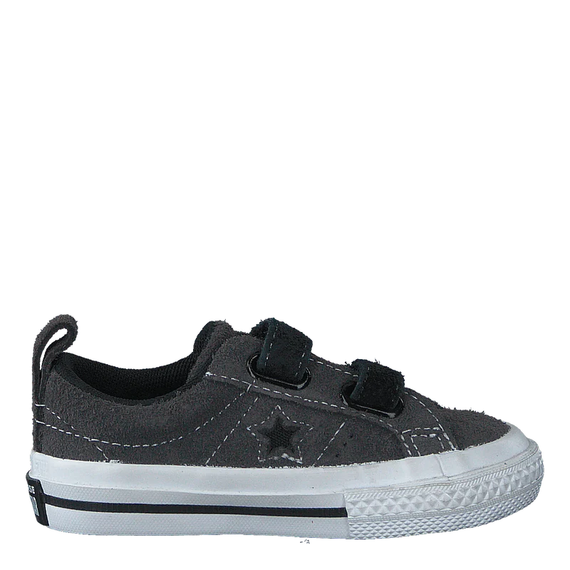 One Star 2v Black