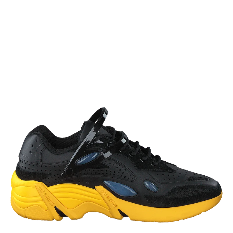 Cylon-21 Black Yellow