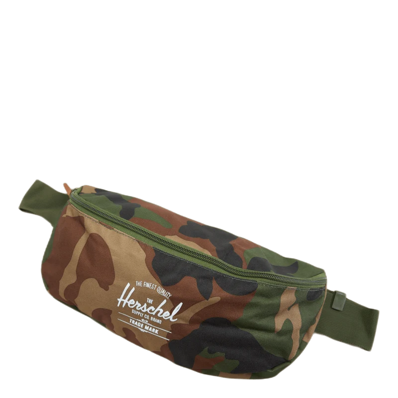 Sixteen Hip Bag Multi